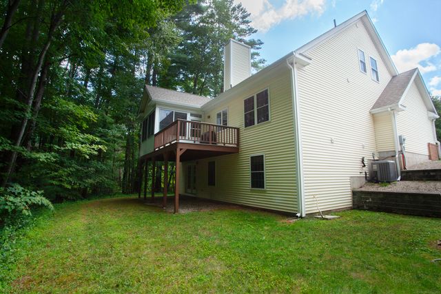 14 Brettonwood Drive 14, Simsbury, CT 06070