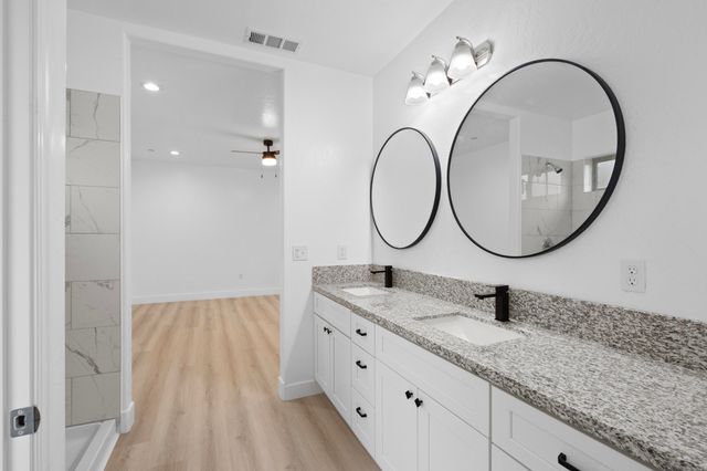 753 N Brundage Avenue, Farmersville, CA 93223