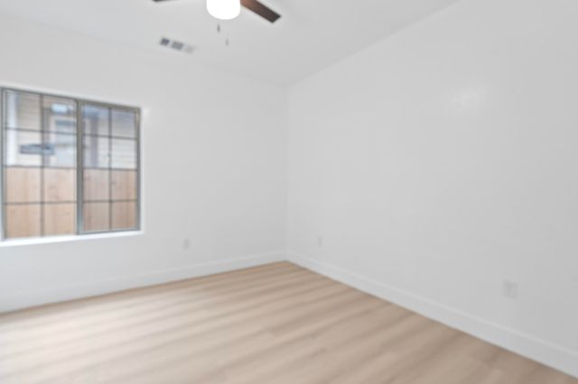 753 N Brundage Avenue, Farmersville, CA 93223