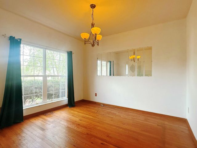 7568 Park Bend Court, Westerville, OH 43082