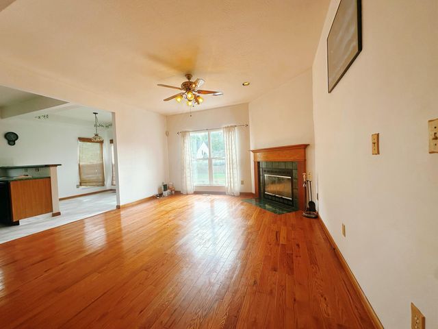 7568 Park Bend Court, Westerville, OH 43082