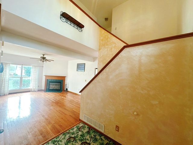 7568 Park Bend Court, Westerville, OH 43082