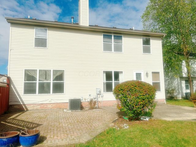 7568 Park Bend Court, Westerville, OH 43082