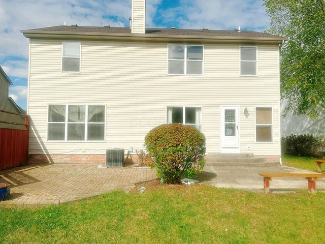 7568 Park Bend Court, Westerville, OH 43082