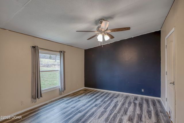 12061 Crow Road, Seneca, MO 64865