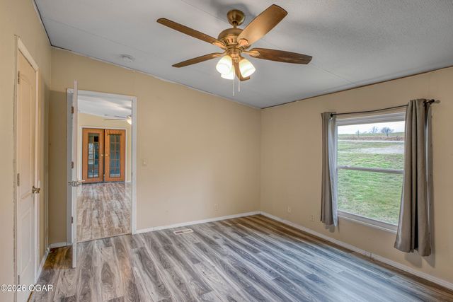 12061 Crow Road, Seneca, MO 64865