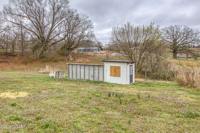 12061 Crow Road, Seneca, MO 64865