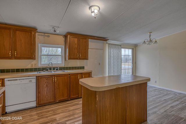 12061 Crow Road, Seneca, MO 64865