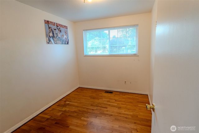 10609 SE 232nd Street, Kent, WA 98031