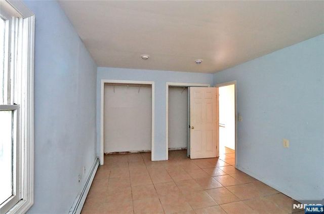 122 Dawes Highway, Pompton Lakes, NJ 07442