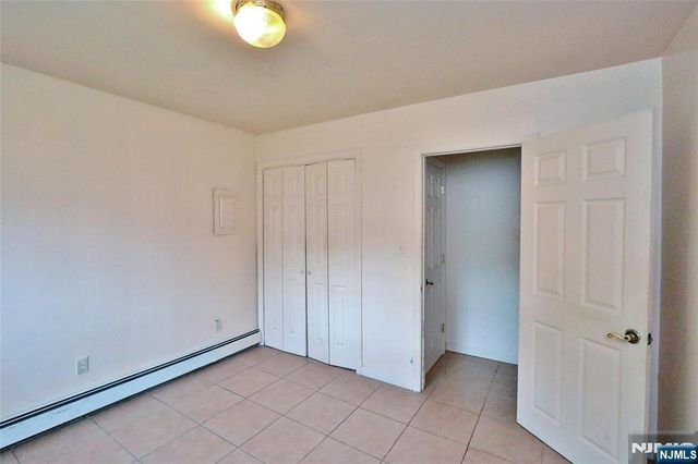 122 Dawes Highway, Pompton Lakes, NJ 07442