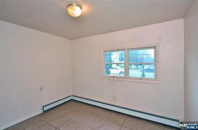 122 Dawes Highway, Pompton Lakes, NJ 07442