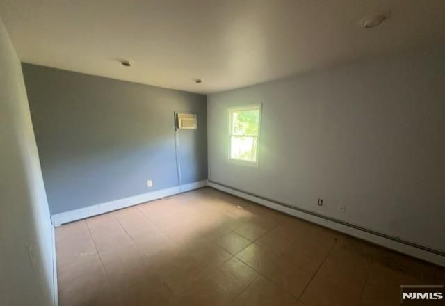 122 Dawes Highway, Pompton Lakes, NJ 07442