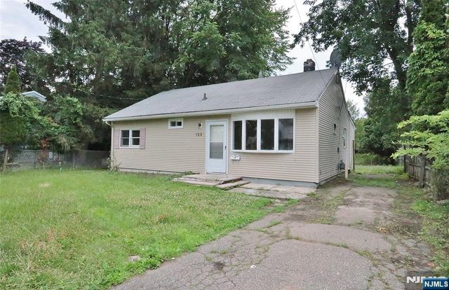 122 Dawes Highway, Pompton Lakes, NJ 07442