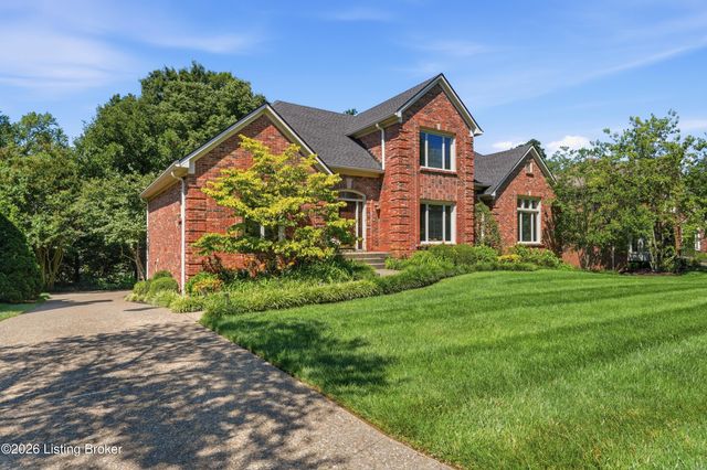 1112 Bentwood Place Ct, Louisville, KY 40207