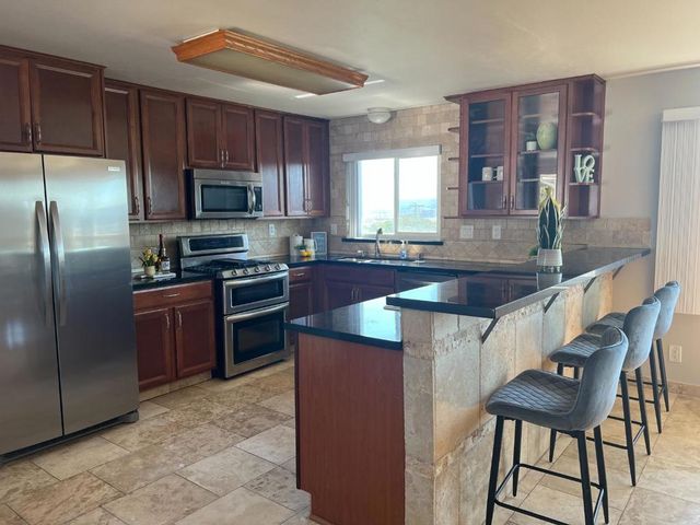 641 Rocca Avenue, South San Francisco, CA 94080
