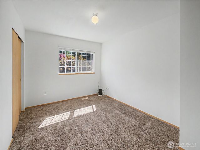 11004 209th Avenue E, Bonney Lake, WA 98391