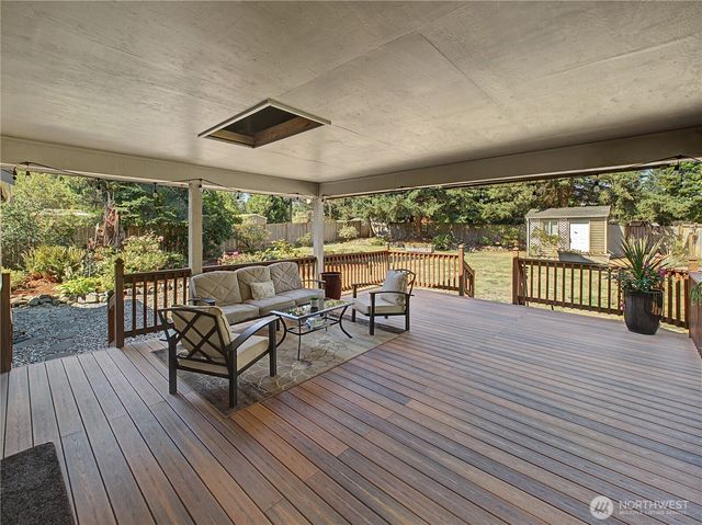 11004 209th Avenue E, Bonney Lake, WA 98391