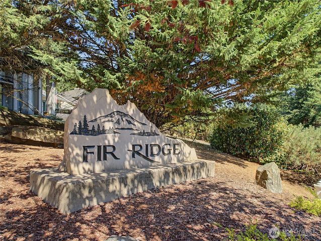 11004 209th Avenue E, Bonney Lake, WA 98391