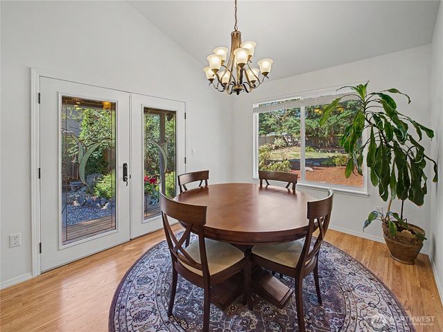 11004 209th Avenue E, Bonney Lake, WA 98391
