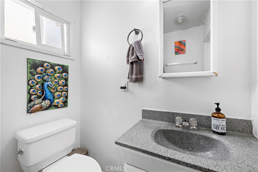 Image 26 of property listing at 121 30th Street, Newport Beach, CA 92663