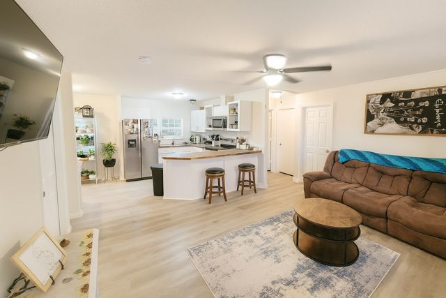 339 Flatwoods School Rd, Linden, TN 37096