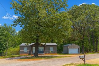 339 Flatwoods School Rd, Linden, TN 37096