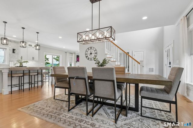 5 Highland Court, Milford, CT 06461