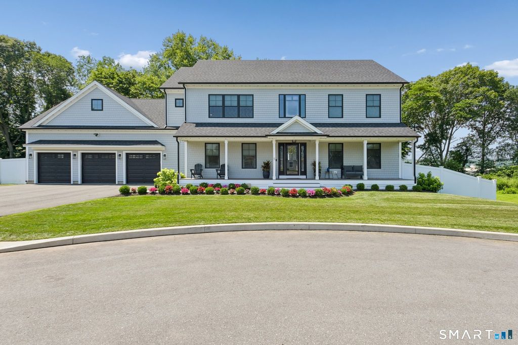 5 Highland Court, Milford, CT 06461