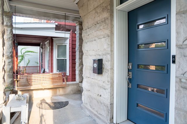 441 E 42nd Street, Chicago, IL 60653