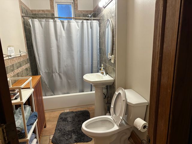 441 E 42nd Street, Chicago, IL 60653