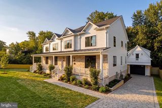 6523 16TH ST N, Arlington, VA 22205