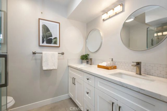 3139 E Chapman 5A, Orange, CA 92869