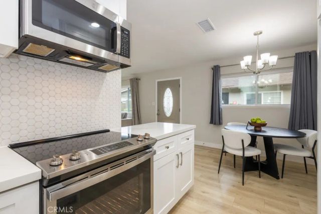 3139 E Chapman 5A, Orange, CA 92869