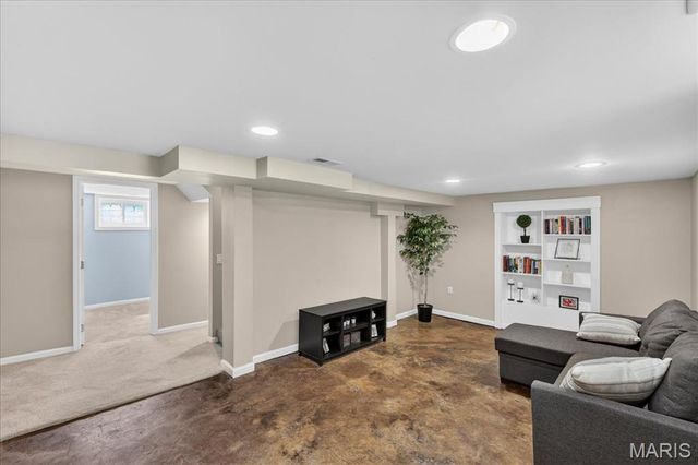 2331 Patton Avenue, St Louis, MO 63144