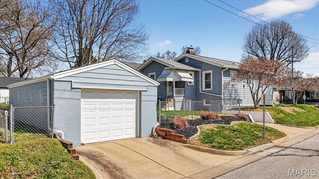 2331 Patton Avenue, St Louis, MO 63144