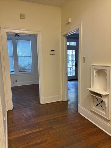 2444 Broadway Street, Beaumont, TX 77702