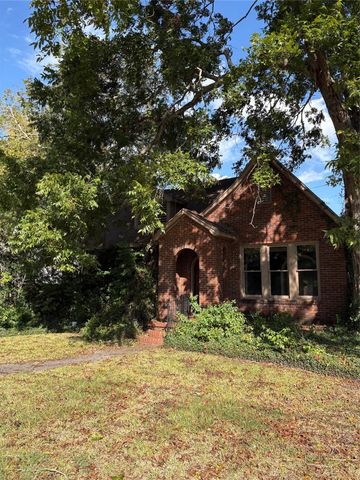 2444 Broadway Street, Beaumont, TX 77702