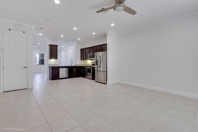8332 Cocoplum Sound Lane, West Palm Beach, FL 33411