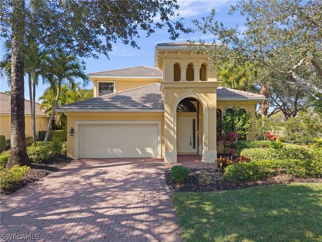 28830 Kiranicola CT, Bonita Springs, FL 34135