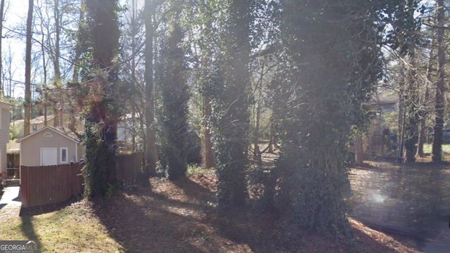 701 Springhollow Lane SW, Marietta, GA 30008