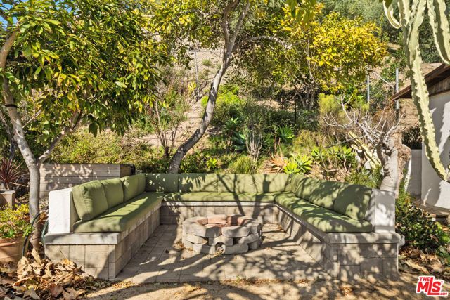 20755 Seaboard Road, Malibu, CA 90265