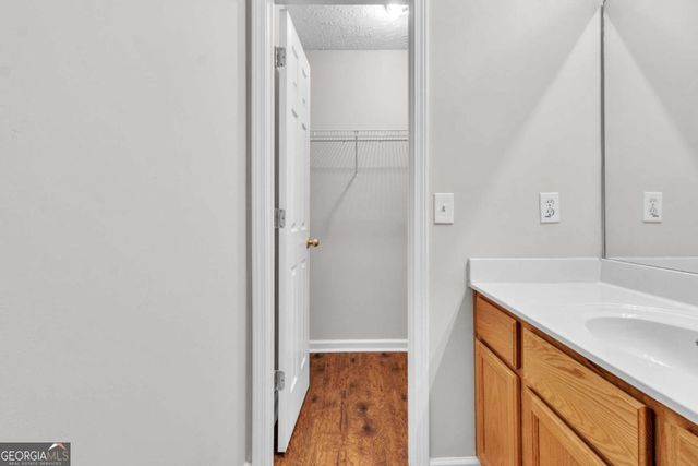 1050 Daventry Crossing, Woodstock, GA 30188
