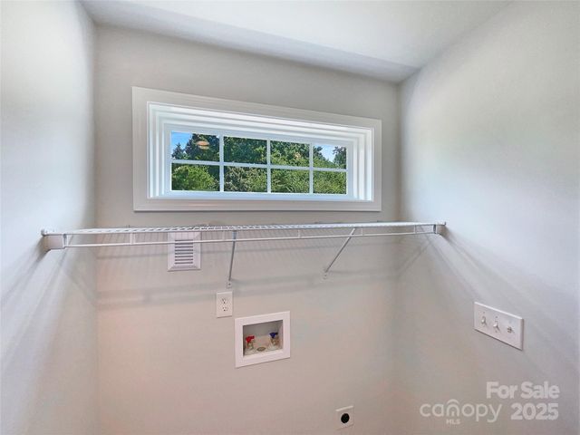 111 Bottom Road, Kings Mountain, NC 28086
