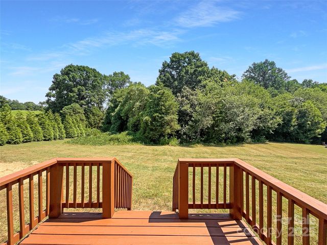 111 Bottom Road, Kings Mountain, NC 28086