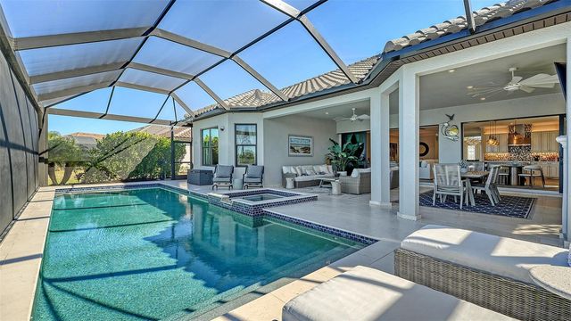 10529 WICKER PARK PLACE, Palmetto, FL 34221