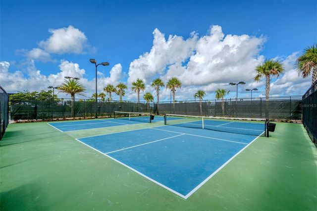 10529 WICKER PARK PLACE, Palmetto, FL 34221