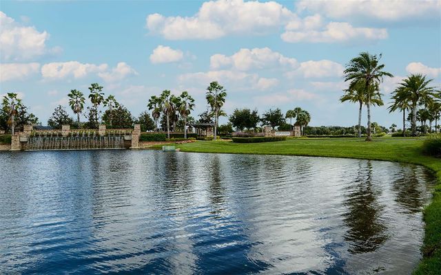 10529 WICKER PARK PLACE, Palmetto, FL 34221