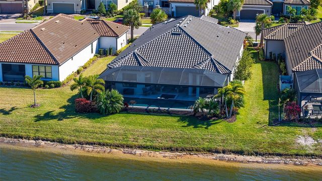 10529 WICKER PARK PLACE, Palmetto, FL 34221