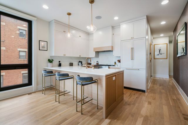 1300 N Cleaver Street 2, Chicago, IL 60642